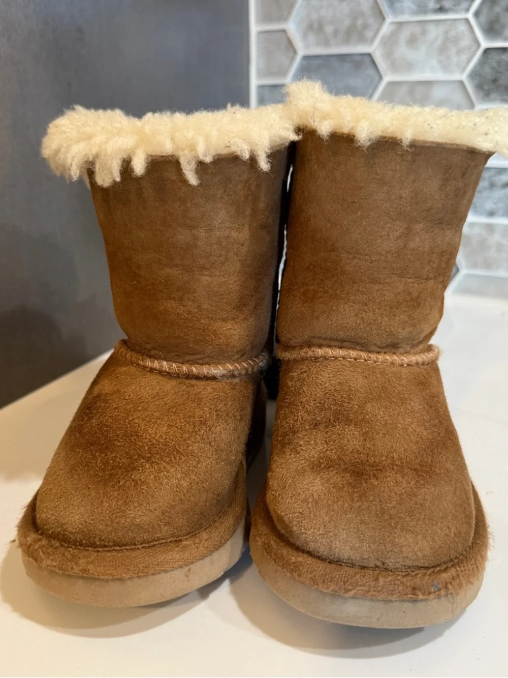 UGG bailey bow